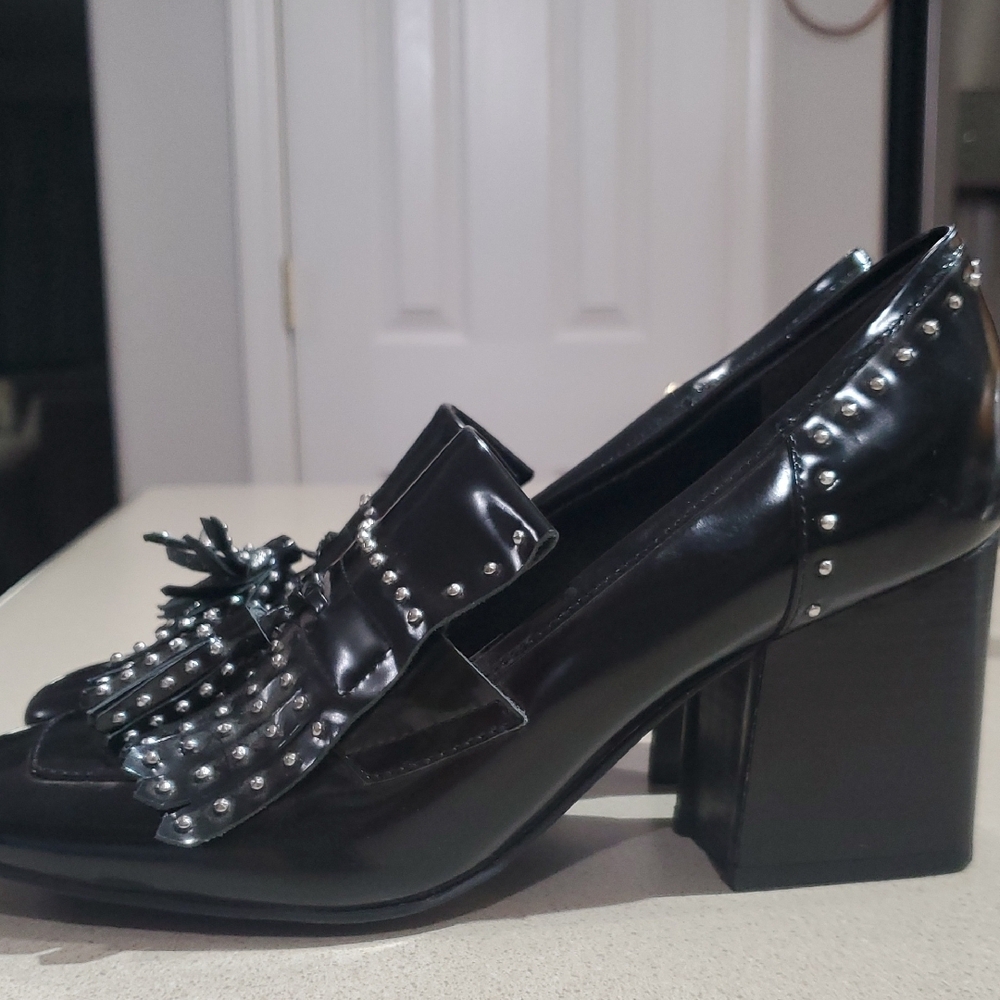 Marc Fisher Heeled Loafers with Studs & Tassels –‎ 7.5 - Picture 2 of 8